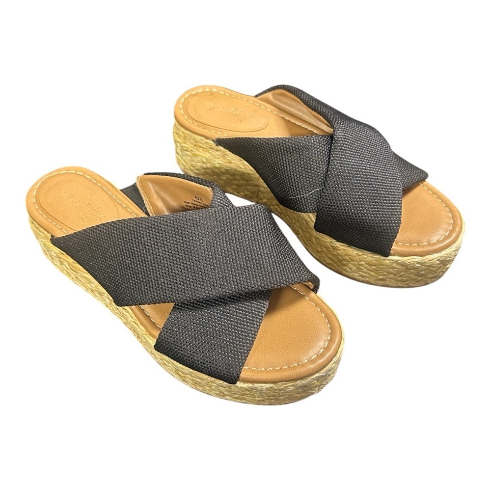Universal Thread Black Espadrille Sandals
